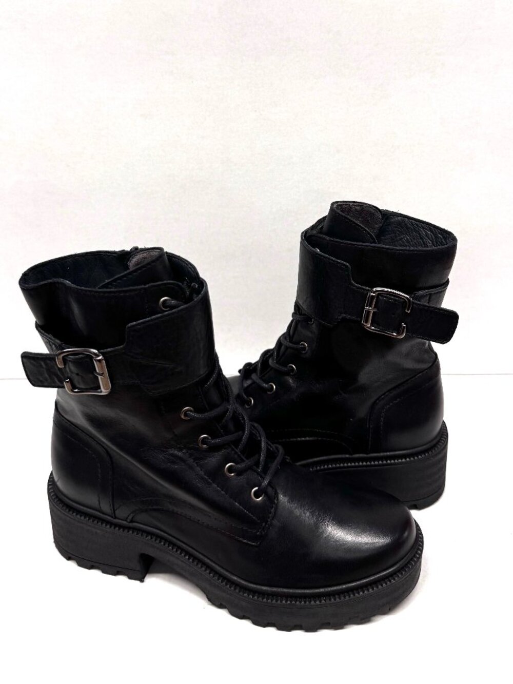 MIZ MOOZ LEATHER BOOTS BUCKLE SIDE ZIPPER BLACK 37EU / 7US NEW # B - 47